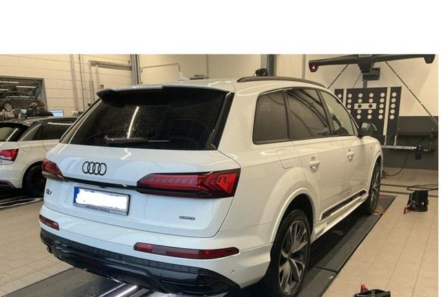 Audi Q7 2023