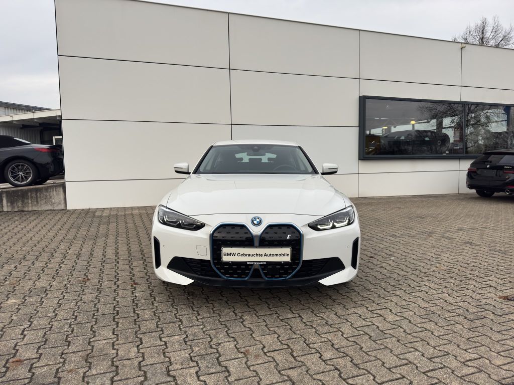 BMW i4 2022