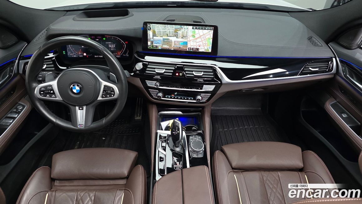 BMW Gran Turismo 2024