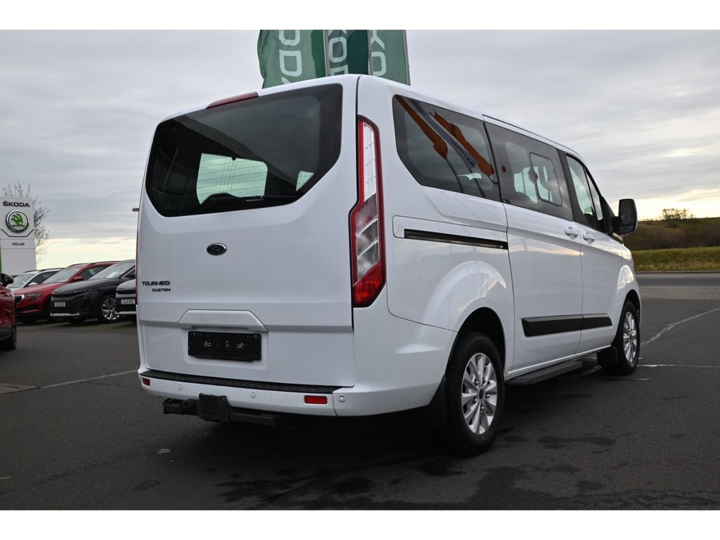 Ford Tourneo Custom 2022