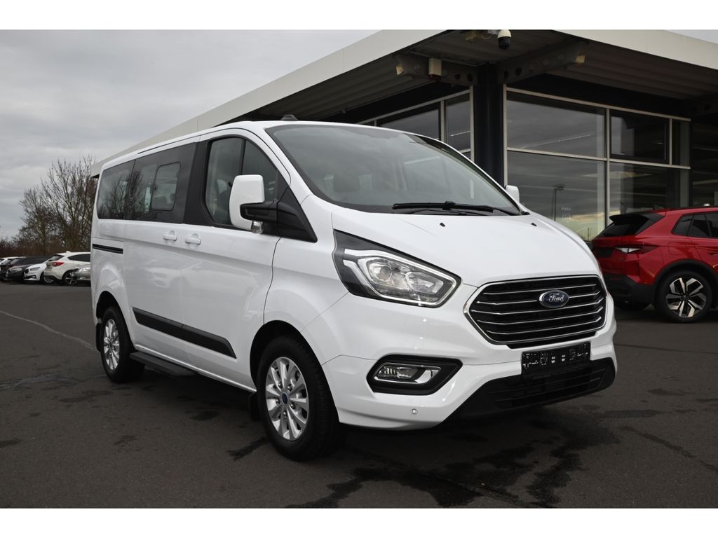 Ford Tourneo Custom 2022