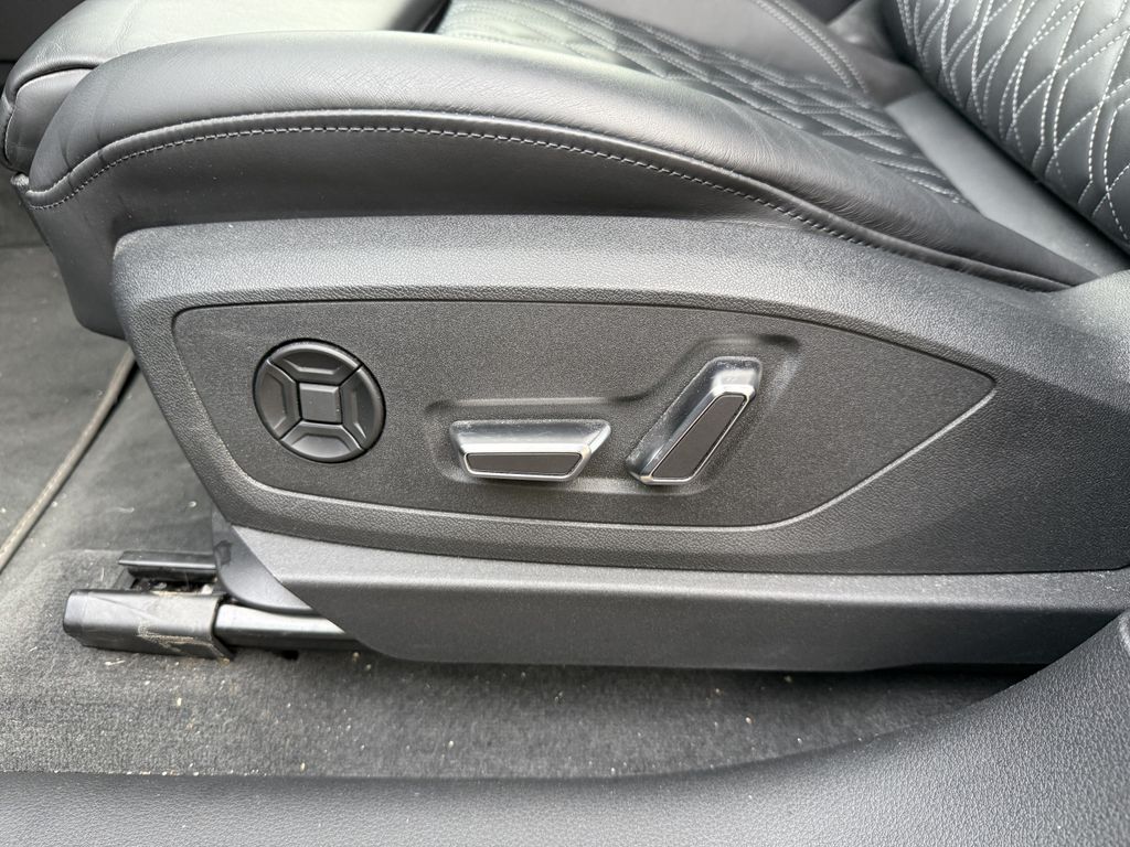 Audi e-tron 2022
