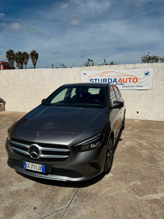 Mercedes-Benz B 180 2020