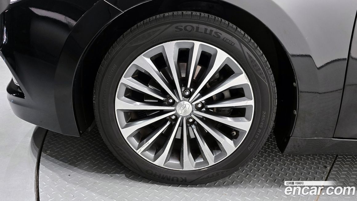 Hyundai Grandeur 2014