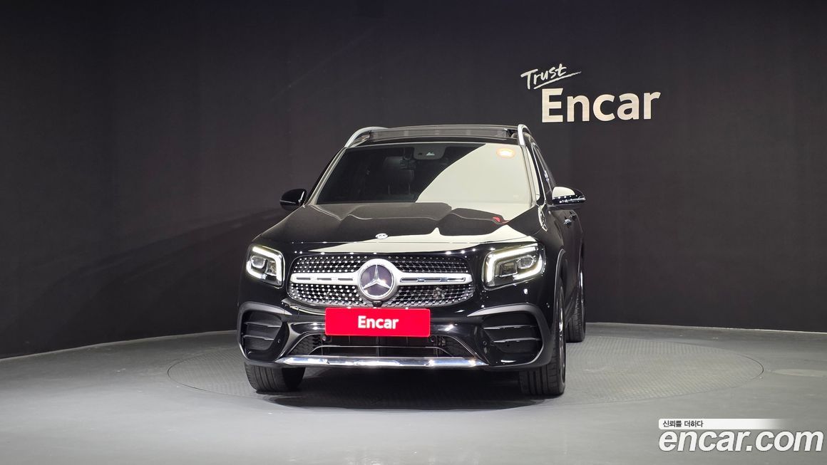 Mercedes-Benz GLB-Class 2020