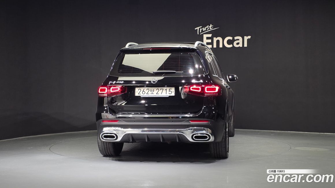 Mercedes-Benz GLB-Class 2020