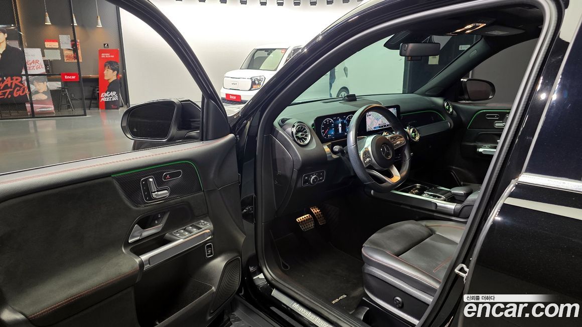 Mercedes-Benz GLB-Class 2020