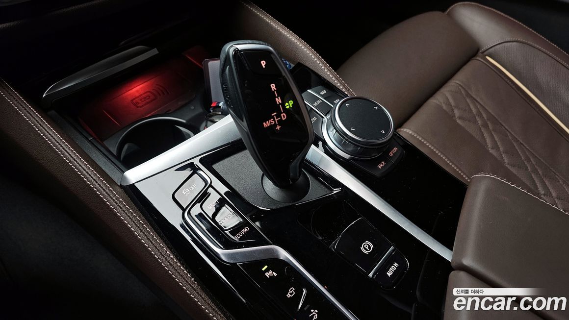 BMW Gran Turismo 2024