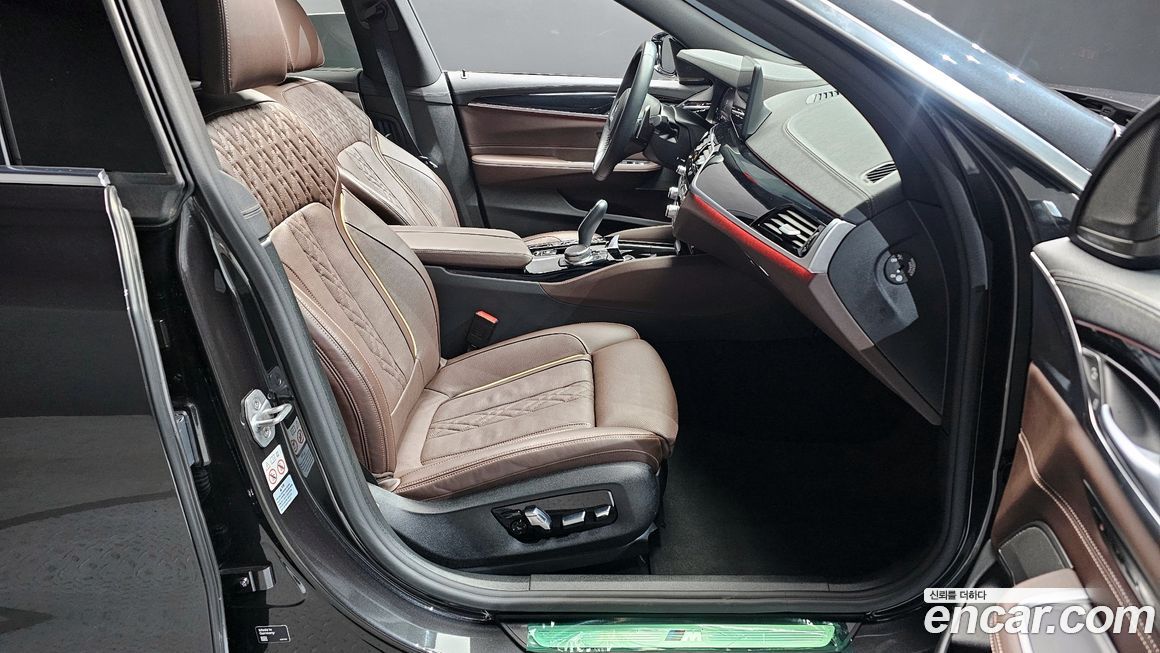 BMW Gran Turismo 2024