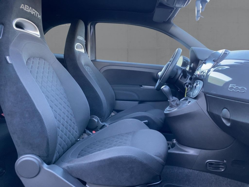 Abarth 595C 2021