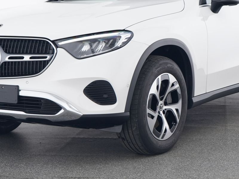 Mercedes-Benz GLC 300 2024