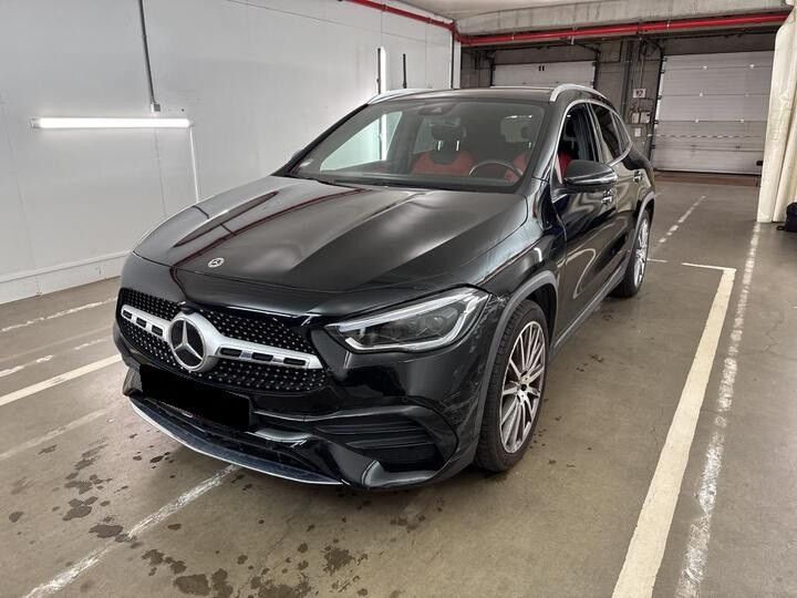 Mercedes-Benz GLA 200 2022
