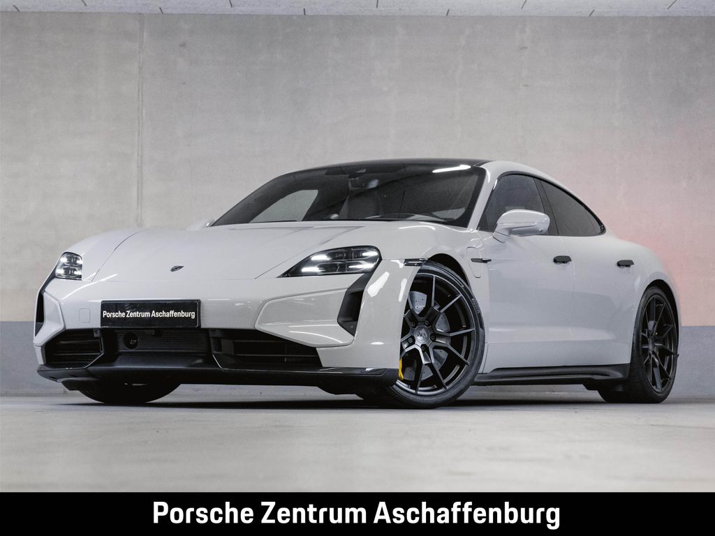 Porsche Taycan 2025