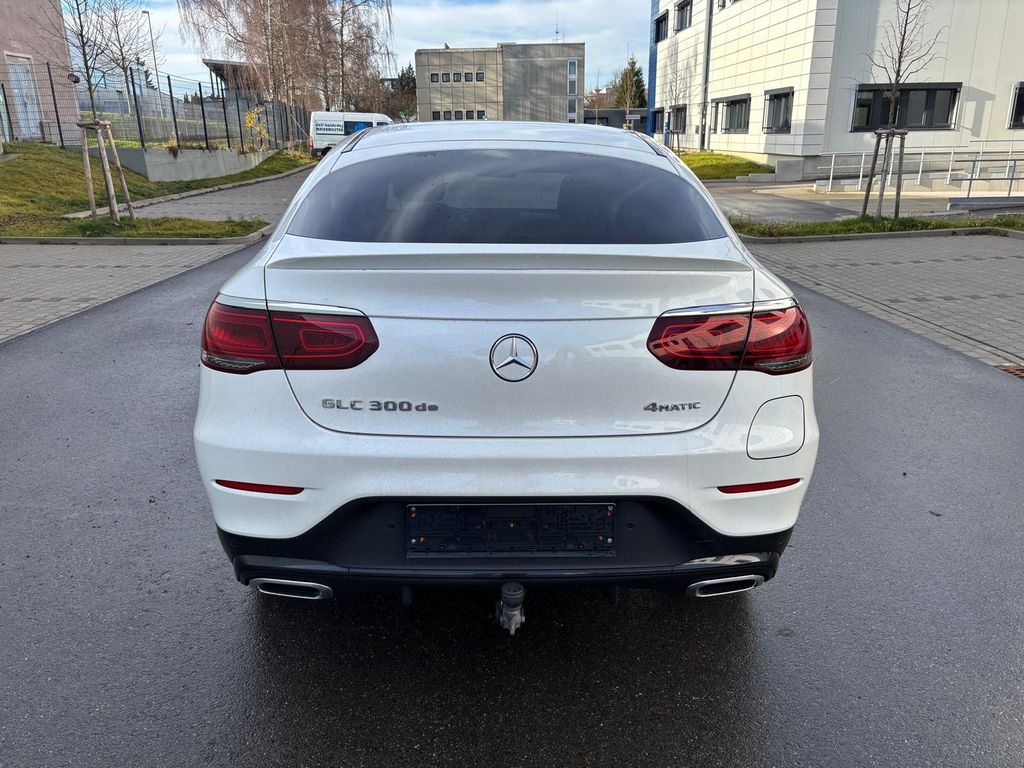 Mercedes-Benz GLC 300 2022