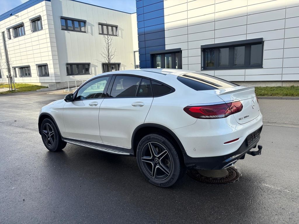 Mercedes-Benz GLC 300 2022