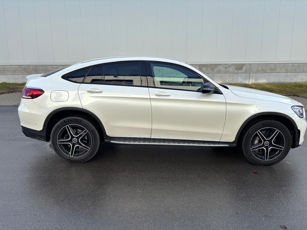 Mercedes-Benz GLC 300 2022