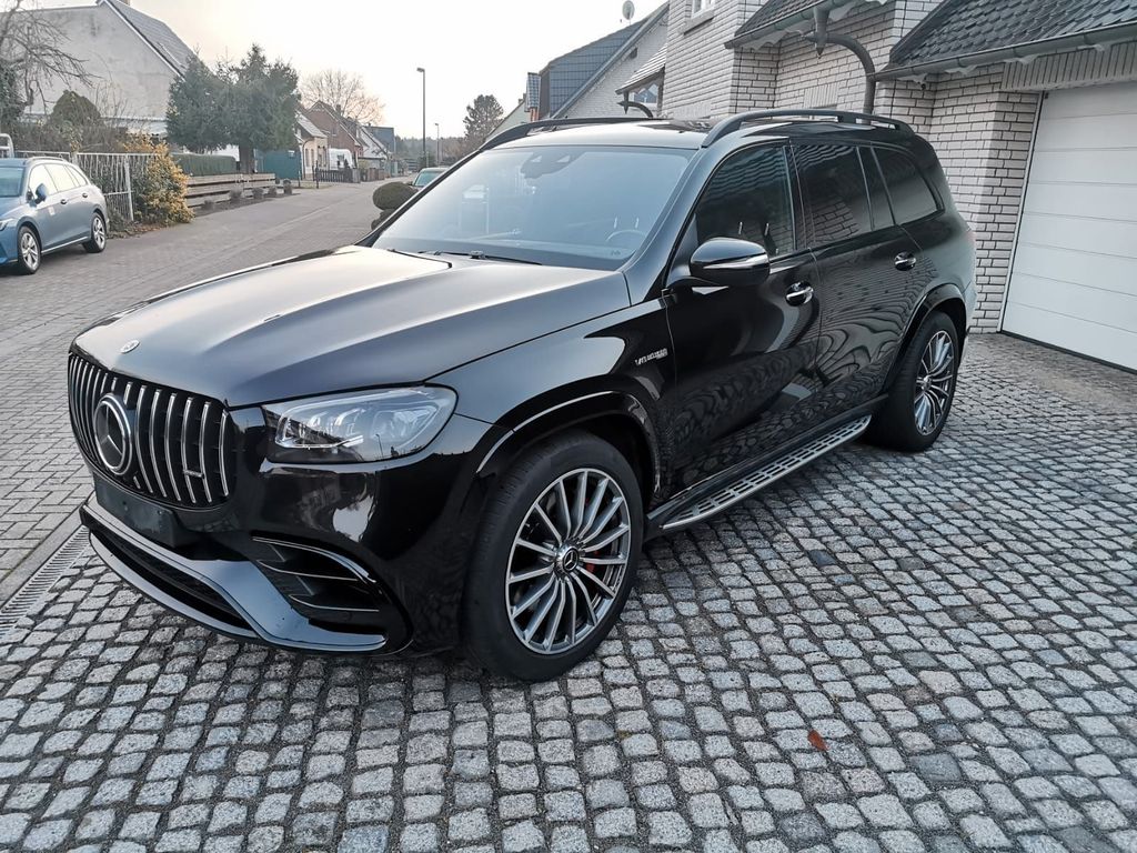 Mercedes-Benz GLS 63 2023