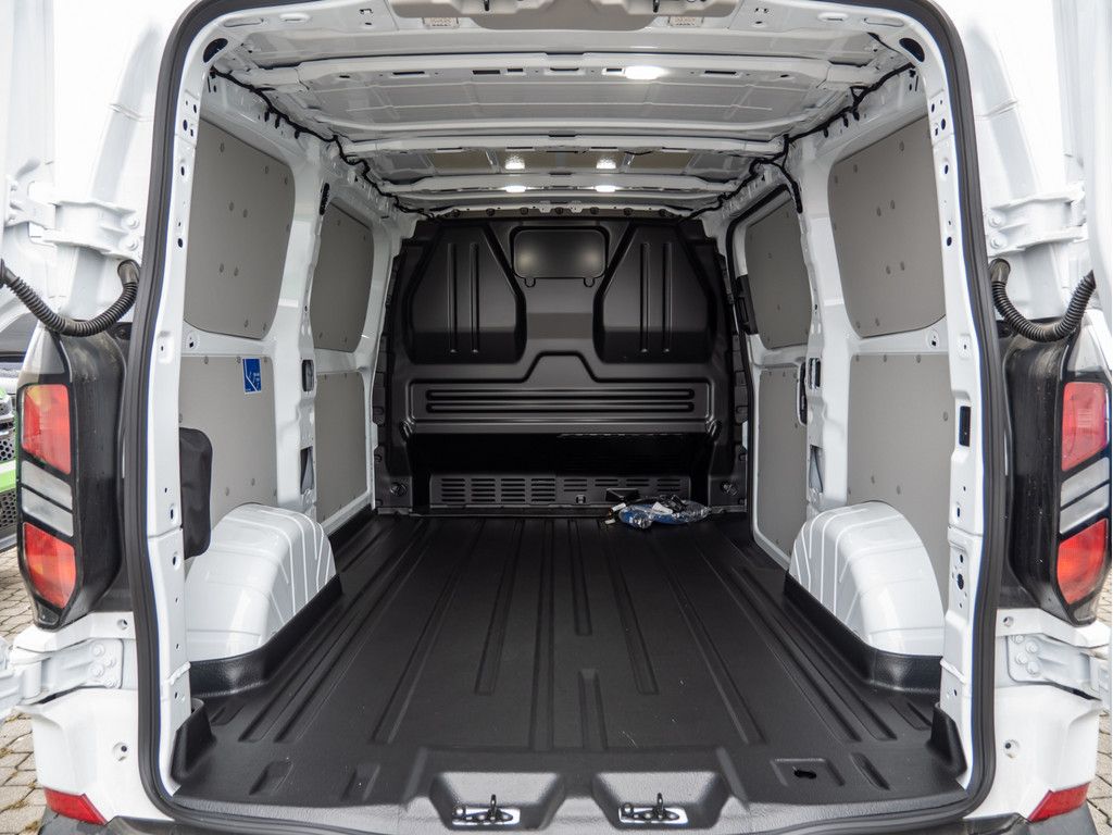 Ford Transit Custom 2025