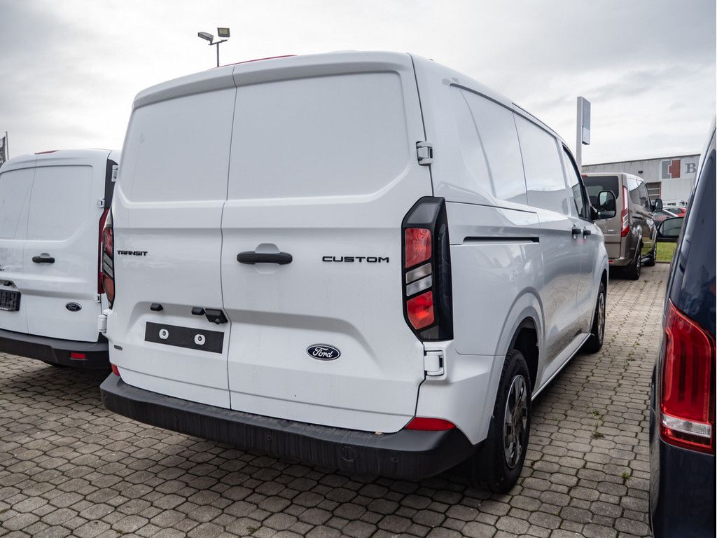 Ford Transit Custom 2025