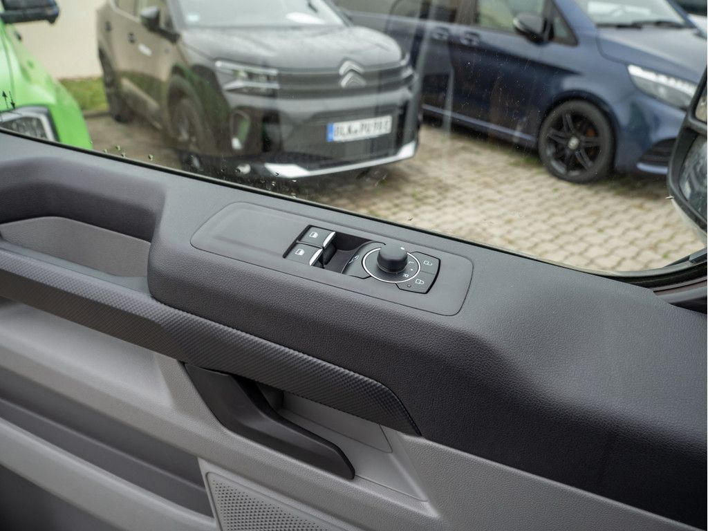 Ford Transit Custom 2025