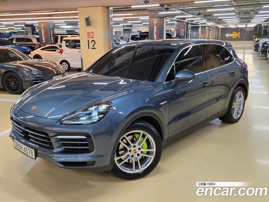 Porsche Cayenne 2020