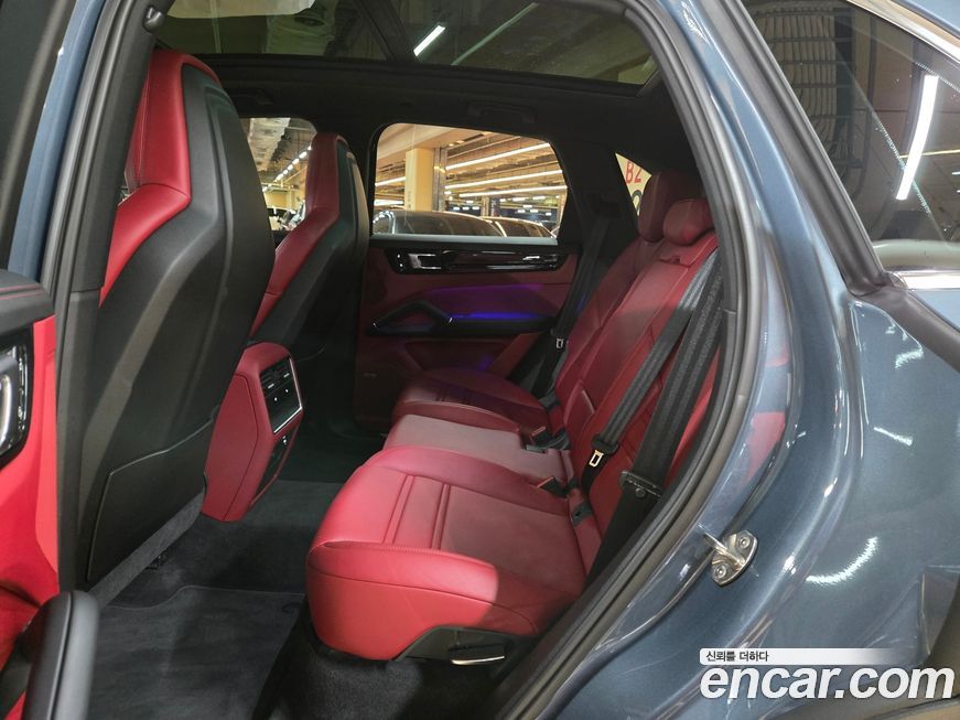 Porsche Cayenne 2020