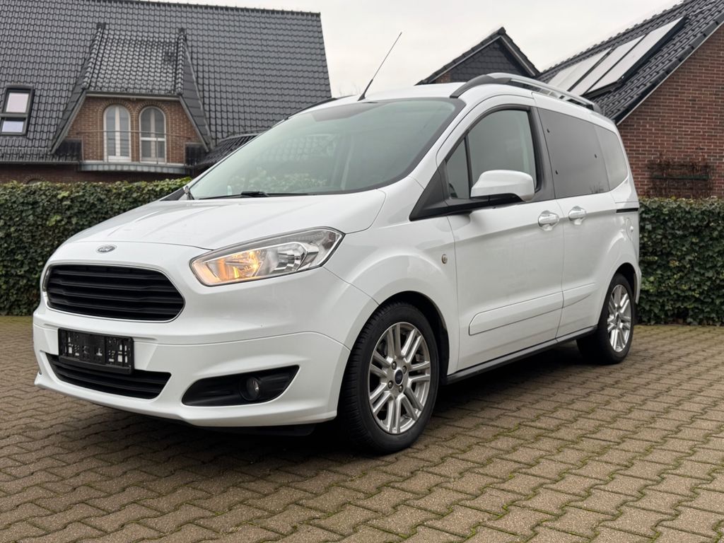 Ford Tourneo Courier 2017