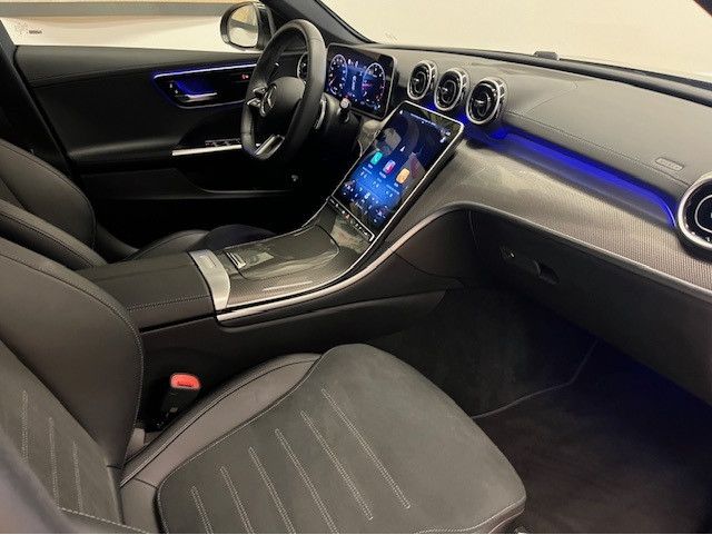 Mercedes-Benz C 300 2025