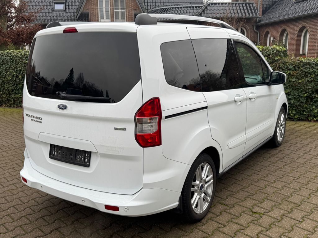 Ford Tourneo Courier 2017