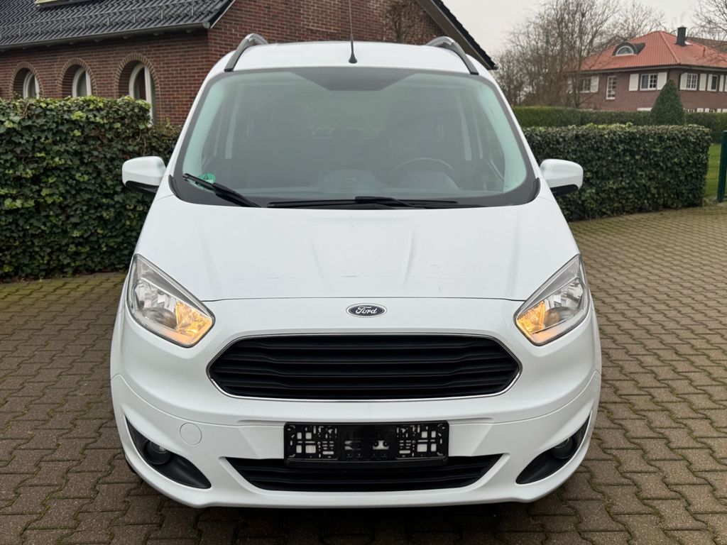 Ford Tourneo Courier 2017