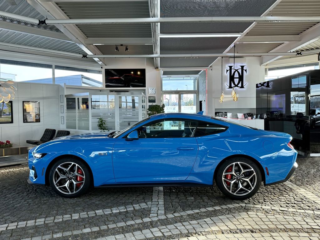 Ford Mustang 2024
