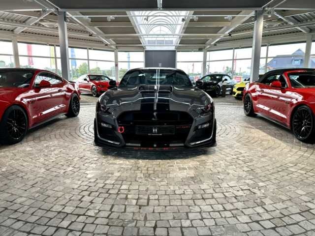 Ford Mustang 2024