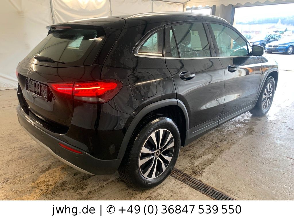 Mercedes-Benz GLA 250 2021