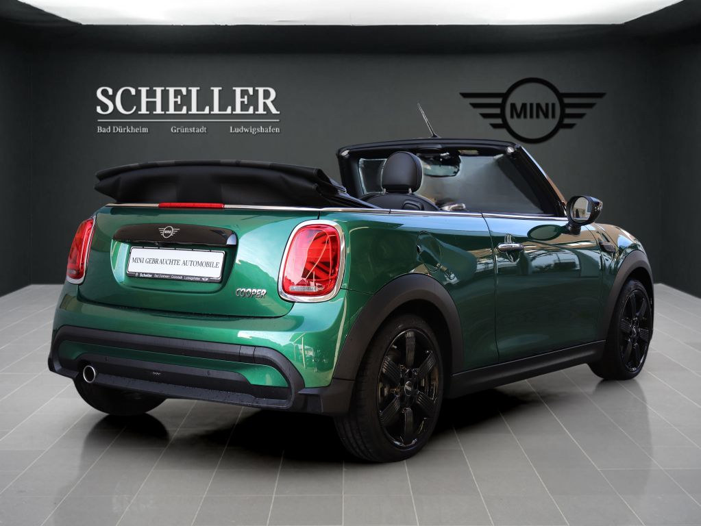 MINI Cooper Cabrio 2024