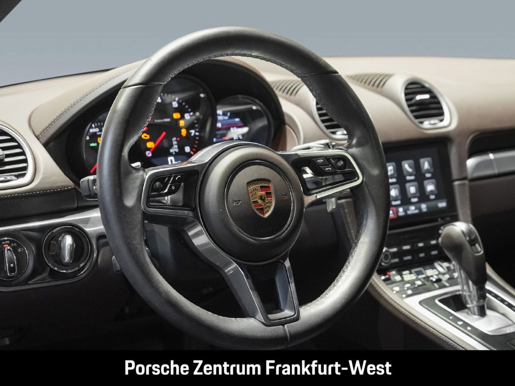 Porsche Boxster 2023