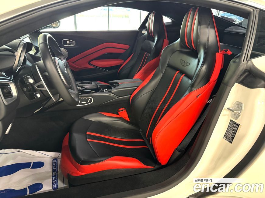 Astonmartin Vantage 2019