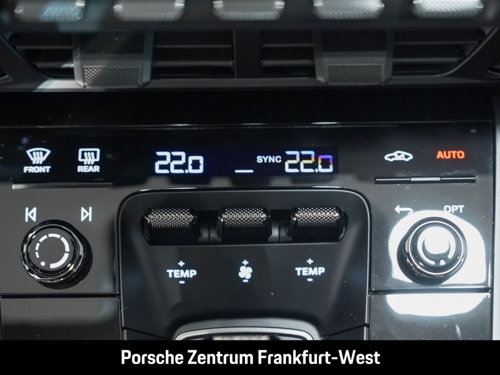 Porsche 992 2025