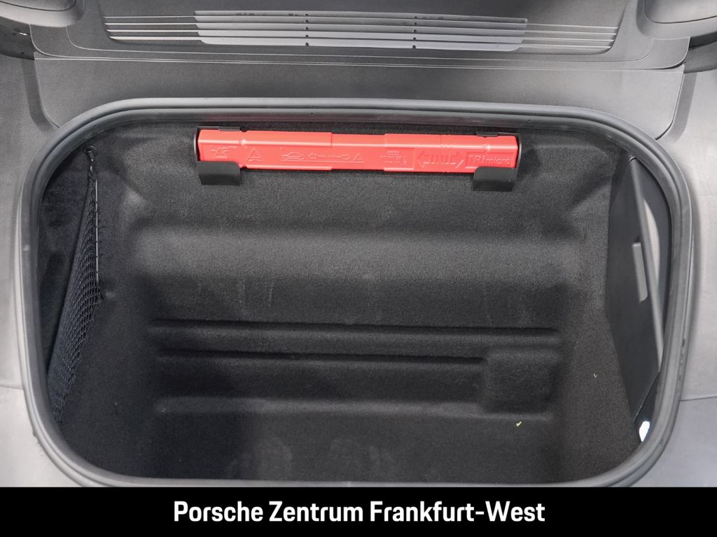 Porsche 992 2025