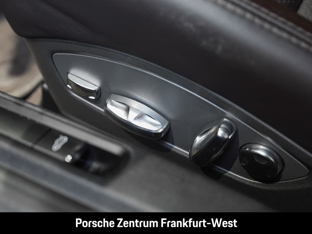 Porsche Boxster 2023