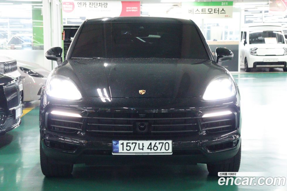 Porsche Cayenne 2023