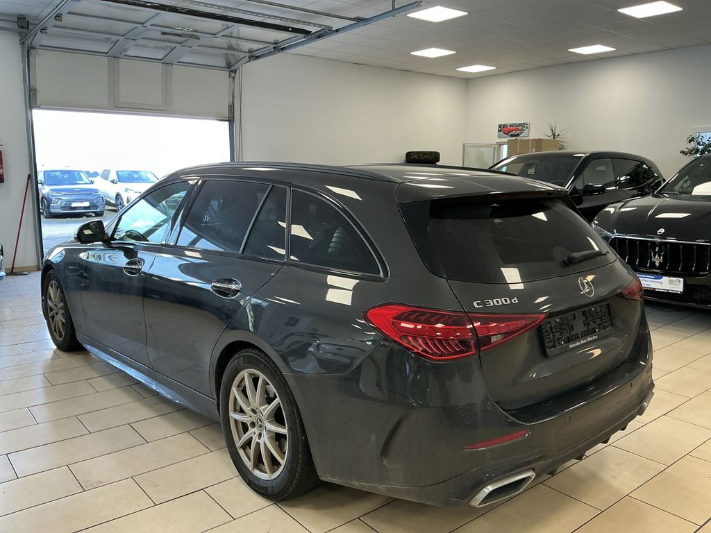Mercedes-Benz C 300 2023