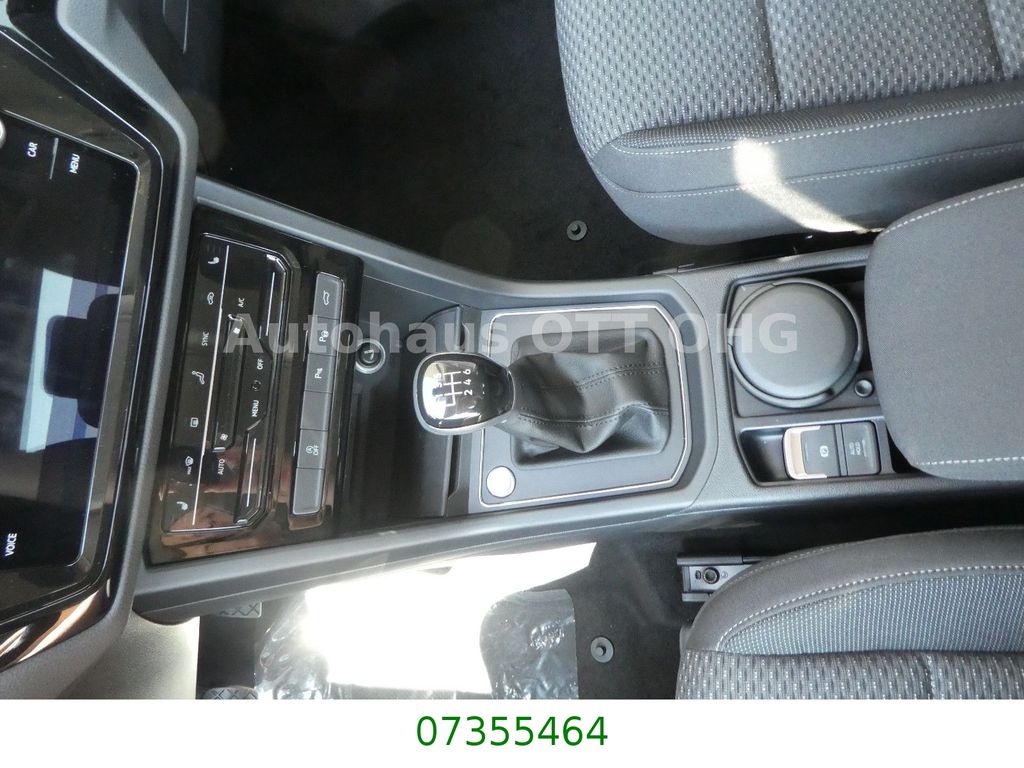 Volkswagen Touran 2025