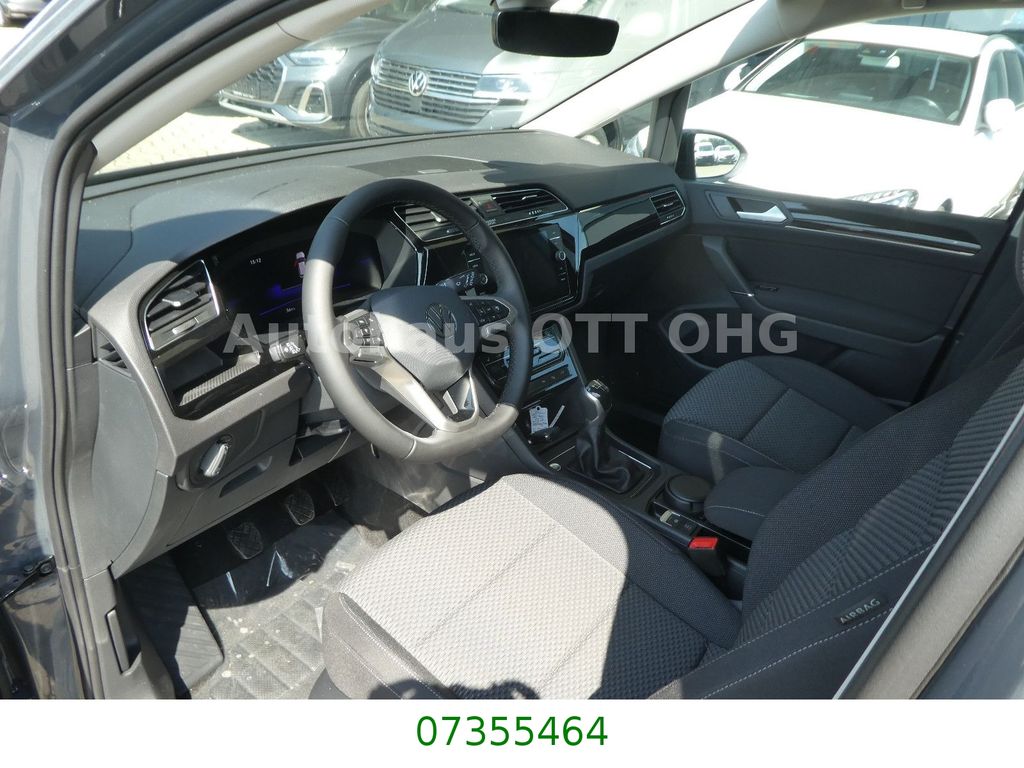 Volkswagen Touran 2025