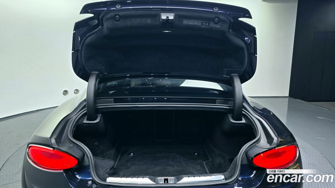 Bentley Continental 2022