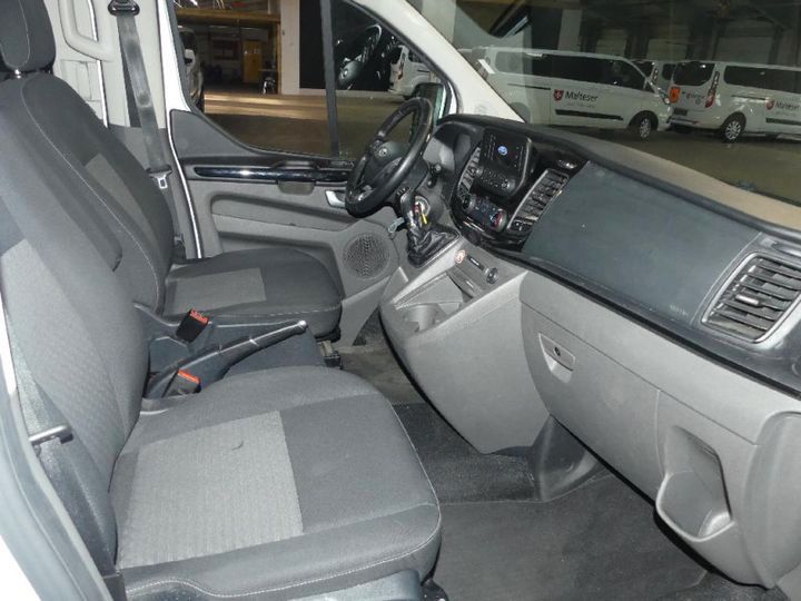 Ford Tourneo Custom 2020