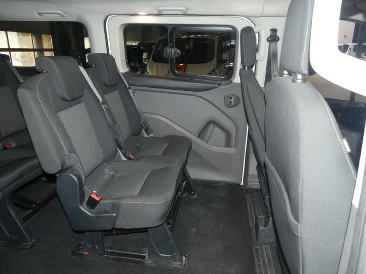Ford Tourneo Custom 2020
