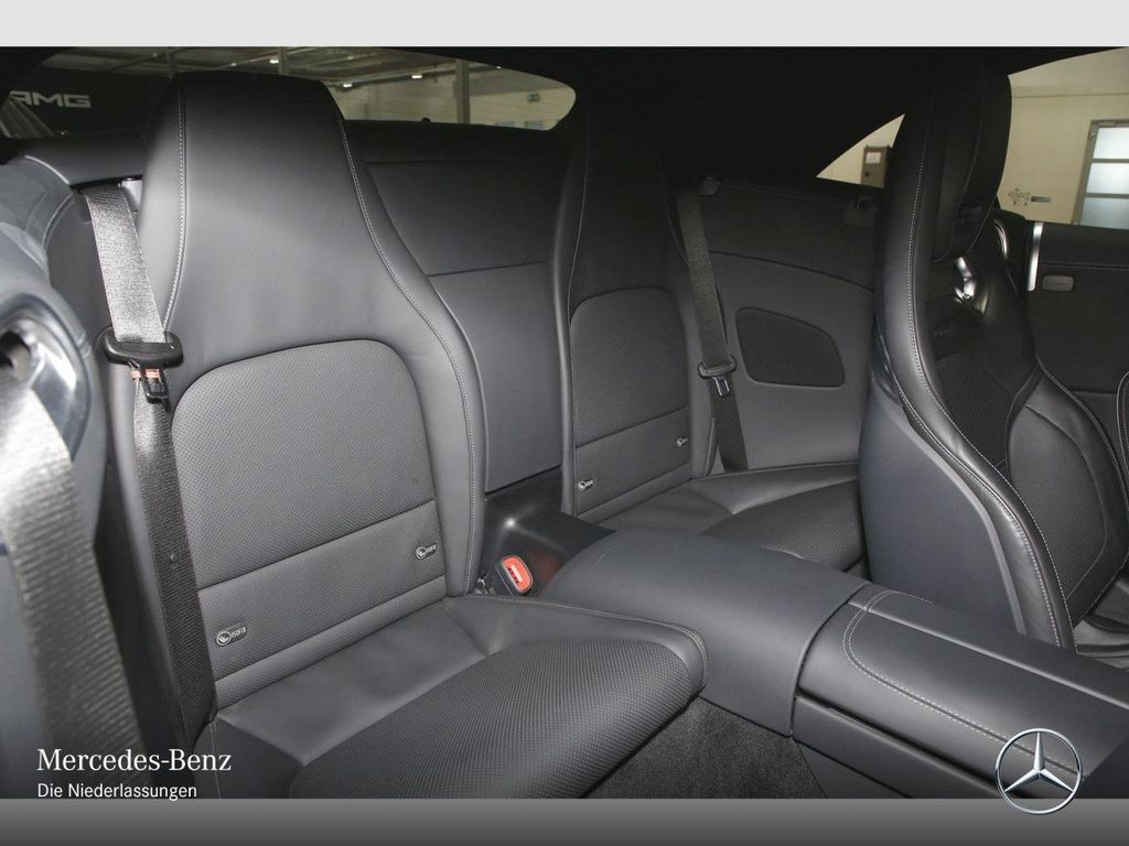 Mercedes-Benz SL 63 AMG 2025