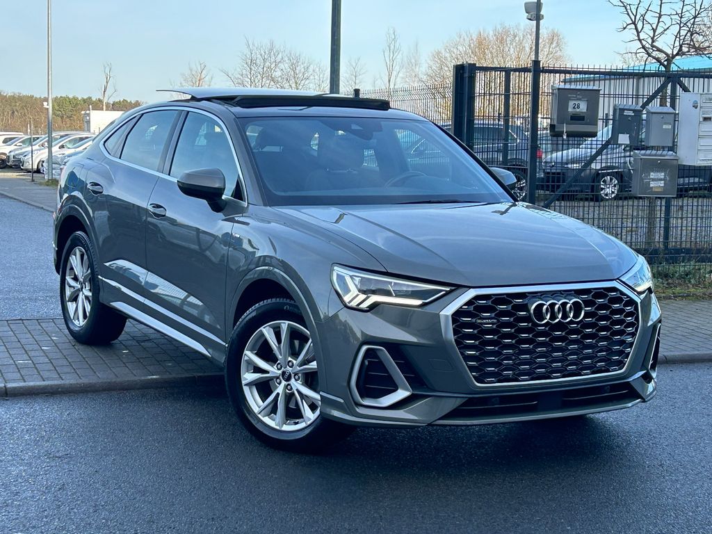 Audi Q3 2021