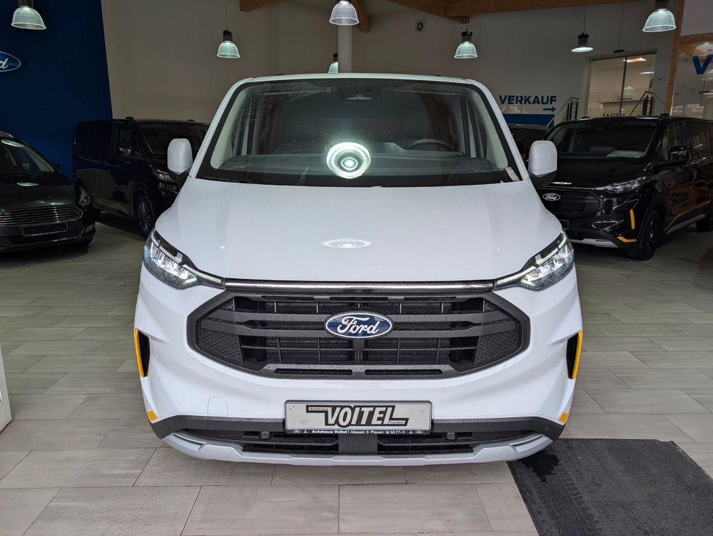 Ford Tourneo Custom 2025