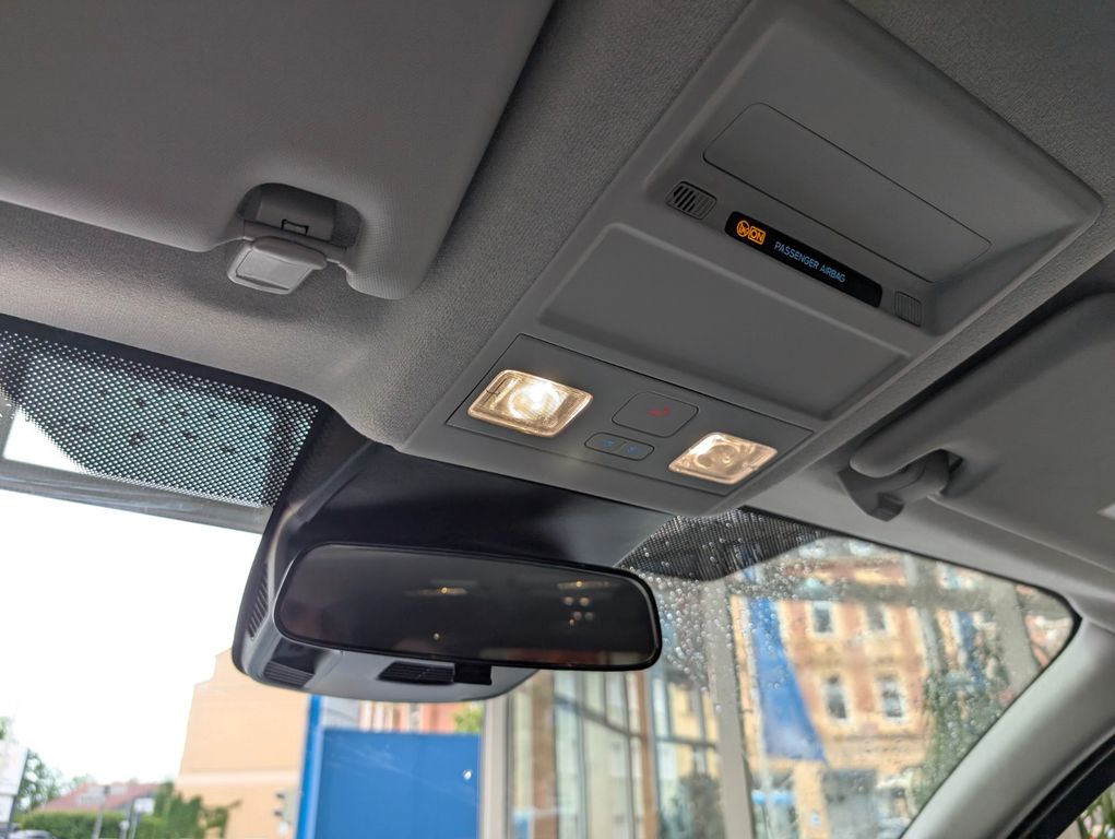 Ford Tourneo Custom 2025